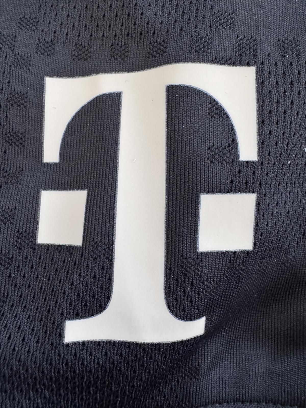 Main image of 372